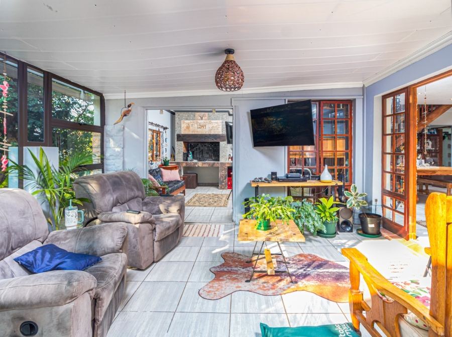3 Bedroom Property for Sale in Meerhof North West